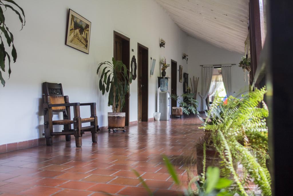 Nieves Hotel *